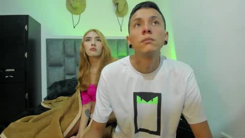 Snapshot of zoe_painn chatting on 12/01/25, 09:53 She Zoe He Painn online show from 12/01/25, 09:53