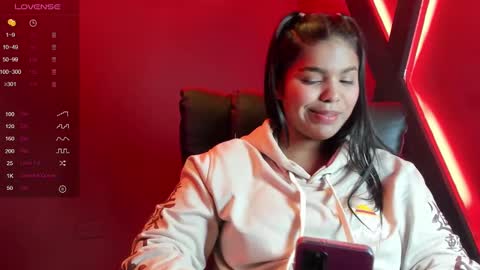 Zoe online show from 01/06/25, 03:19