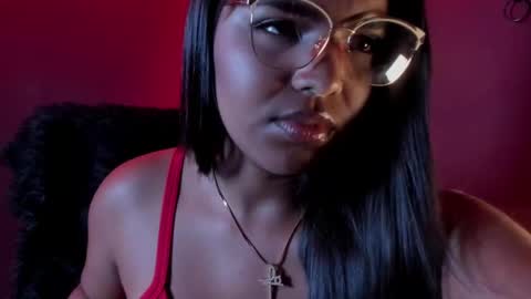 Snapshot of zoe_roux210949 chatting on 09/23/25, 03:09 Zoe online show from 09/23/25, 03:09