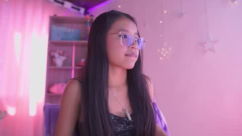 Zoe  online show from 09/08/25, 07:02