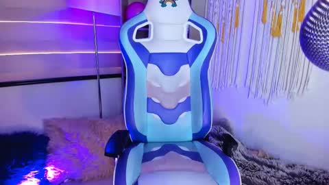 Zoe  online show from 10/02/25, 03:19