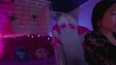 Zoe  online show from 10/15/25, 03:56