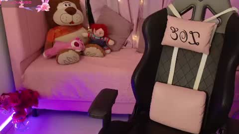 zoe_sullivan_ online show from 07/29/26, 09:07