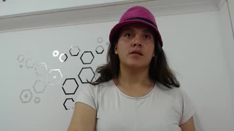Carolina online show from 10/16/25, 10:22