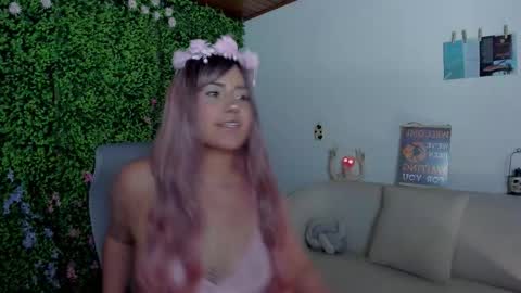 Snapshot of zoe_wattson chatting on 10/03/25, 12:29 Zoe online show from 10/03/25, 12:29