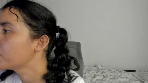 Snapshot of zoe_wattson chatting on 06/09/26, 03:18 Zoe online show from 06/09/26, 03:18
