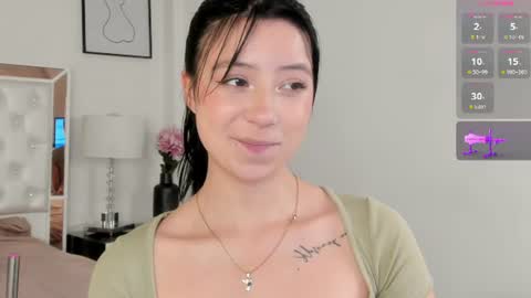 Snapshot of zoe_xra chatting on 07/10/26, 10:12 Zoe online show from 07/10/26, 10:12