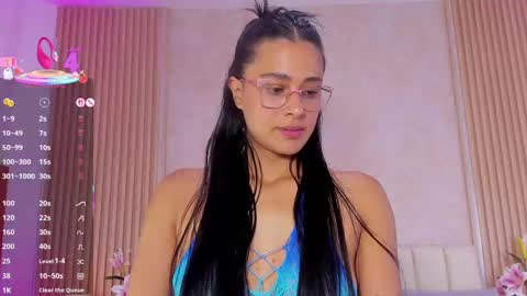 zoebarlowe online show from 10/07/25, 07:11