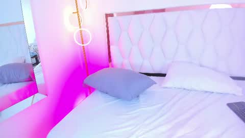 Zoe online show from 07/13/26, 12:41