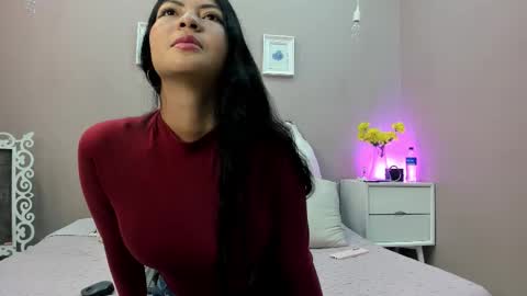 Zoe online show from 09/22/25, 07:38