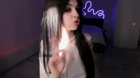 Snapshot of zoedrift chatting on 09/14/25, 12:04 zoedrift online show from 09/14/25, 12:04