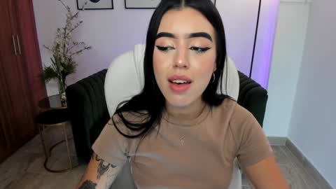  zoee jackson online show from 01/10/25, 07:00