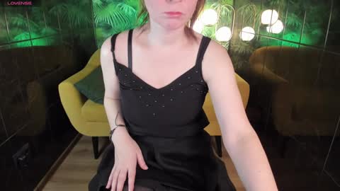 Zoe online show from 01/11/25, 02:04