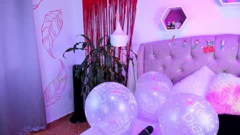 Zoe online show from 12/08/24, 05:55