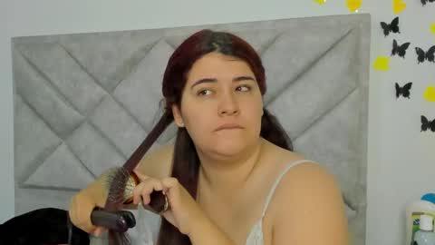 Zoe Kley online show from 02/08/25, 12:50