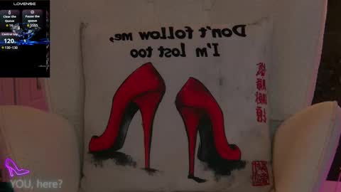 ZoeMesmerize online show from 12/15/25, 01:37