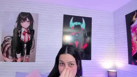 Snapshot of zoemurphy_ chatting on 11/05/25, 01:55 ZOE online show from 11/05/25, 01:55