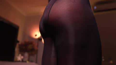 Snapshot of zoevidal_ chatting on 04/22/26, 12:07 zoevidal_ online show from 04/22/26, 12:07