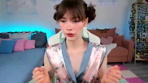 Zoey Lane online show from 07/14/26, 03:22