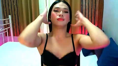 Snapshot of zoey_pleasure chatting on 11/18/25, 02:54 zoey online show from 11/18/25, 02:54