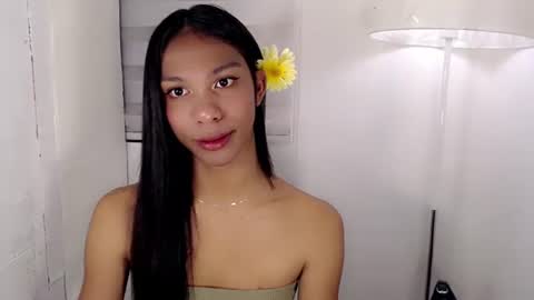 Snapshot of zoeygorgeous19 chatting on 02/03/25, 06:49 zoey online show from 02/03/25, 06:49