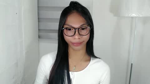 Snapshot of zoeygorgeous19 chatting on 03/08/25, 09:29 zoey online show from 03/08/25, 09:29