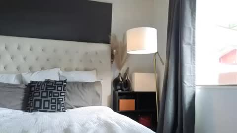 zoeyjohnson24 online show from 06/14/26, 12:19