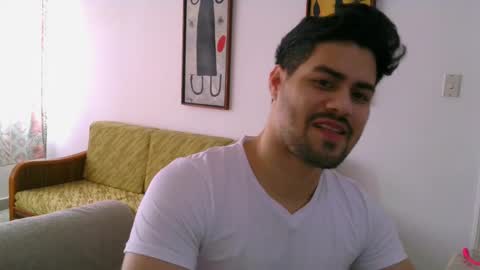 Snapshot of zohan_haidar chatting on 09/19/25, 05:13 ZohanMohamed online show from 09/19/25, 05:13