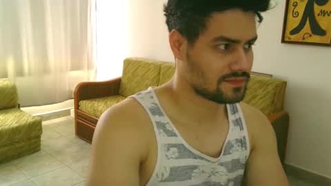 Snapshot of zohan_haidar chatting on 09/28/25, 05:18 ZohanMohamed online show from 09/28/25, 05:18