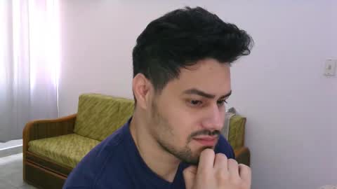 Snapshot of zohan_haidar chatting on 10/17/25, 12:19 ZohanMohamed online show from 10/17/25, 12:19