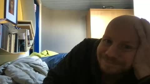 Snapshot of zolexthomas chatting on 10/04/25, 11:19 zolexthomas online show from 10/04/25, 11:19