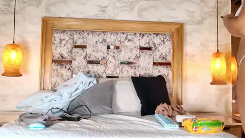 zoley  online show from 11/19/25, 03:06