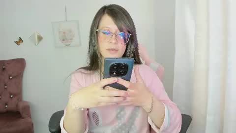 Alicie online show from 06/15/26, 04:42