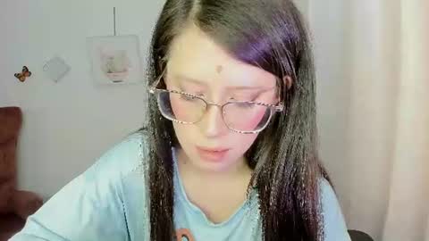 Alicie online show from 06/26/26, 04:44