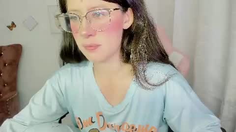 Alicie online show from 07/26/26, 04:20