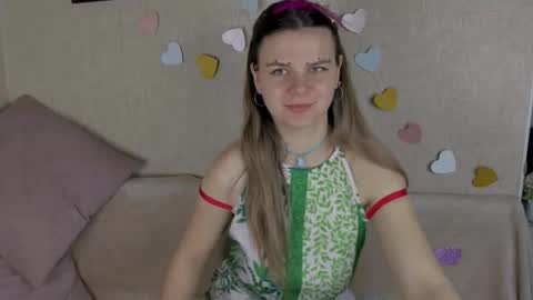Snapshot of zorianaa_ chatting on 03/23/26, 09:30 Zoriana online show from 03/23/26, 09:30