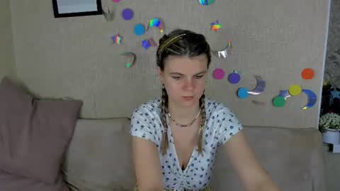Snapshot of zorianaa_ chatting on 06/21/26, 08:22 Zoriana online show from 06/21/26, 08:22