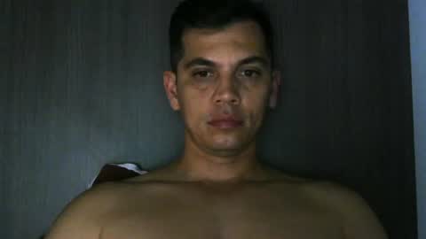 zoro_00 online show from 07/23/26, 01:58