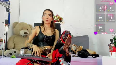 Violeta online show from 12/27/24, 12:23