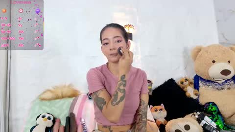 Snapshot of zorravioleta chatting on 09/18/25, 12:07 Violeta online show from 09/18/25, 12:07