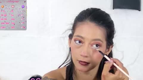 Snapshot of zorravioleta chatting on 09/29/25, 12:10 Violeta online show from 09/29/25, 12:10