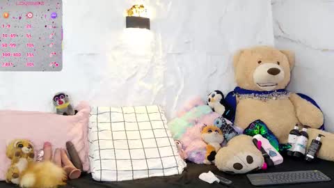 Snapshot of zorravioleta chatting on 10/08/25, 01:42 Violeta online show from 10/08/25, 01:42