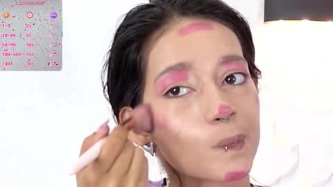 Snapshot of zorravioleta chatting on 10/27/25, 12:20 Violeta online show from 10/27/25, 12:20