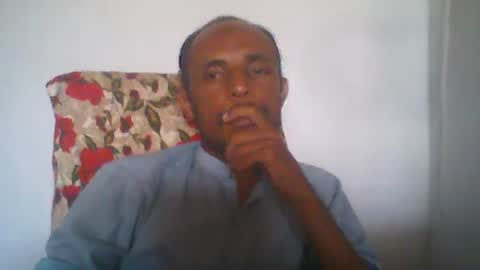 zoyakhan803 online show from 05/26/26, 08:10