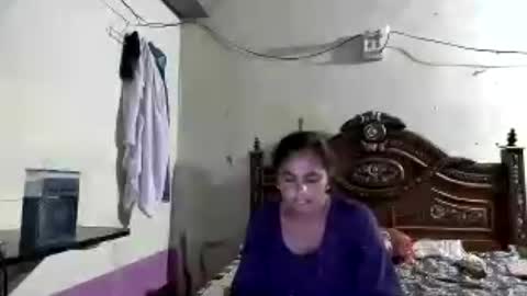 zoyakhan803 online show from 07/18/26, 10:57