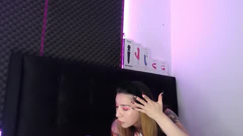 zpzphot online show from 10/29/25, 07:48