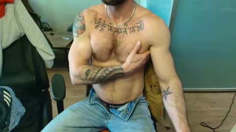 Snapshot of zuko_zen69 chatting on 04/01/26, 11:57 Zuko online show from 04/01/26, 11:57