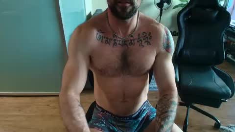 Snapshot of zuko_zen69 chatting on 06/10/26, 02:34 Zuko online show from 06/10/26, 02:34