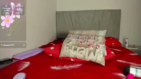 Snapshot of zule__williams chatting on 12/21/25, 01:02 zule online show from 12/21/25, 01:02