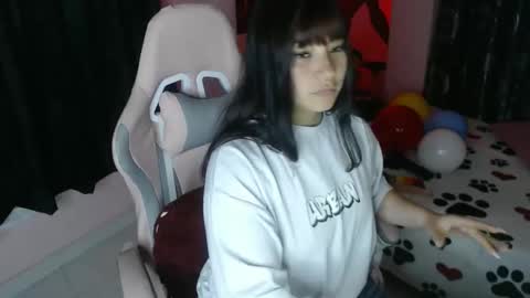 Snapshot of zulemapiel chatting on 01/06/26, 03:10 zulemapiel online show from 01/06/26, 03:10